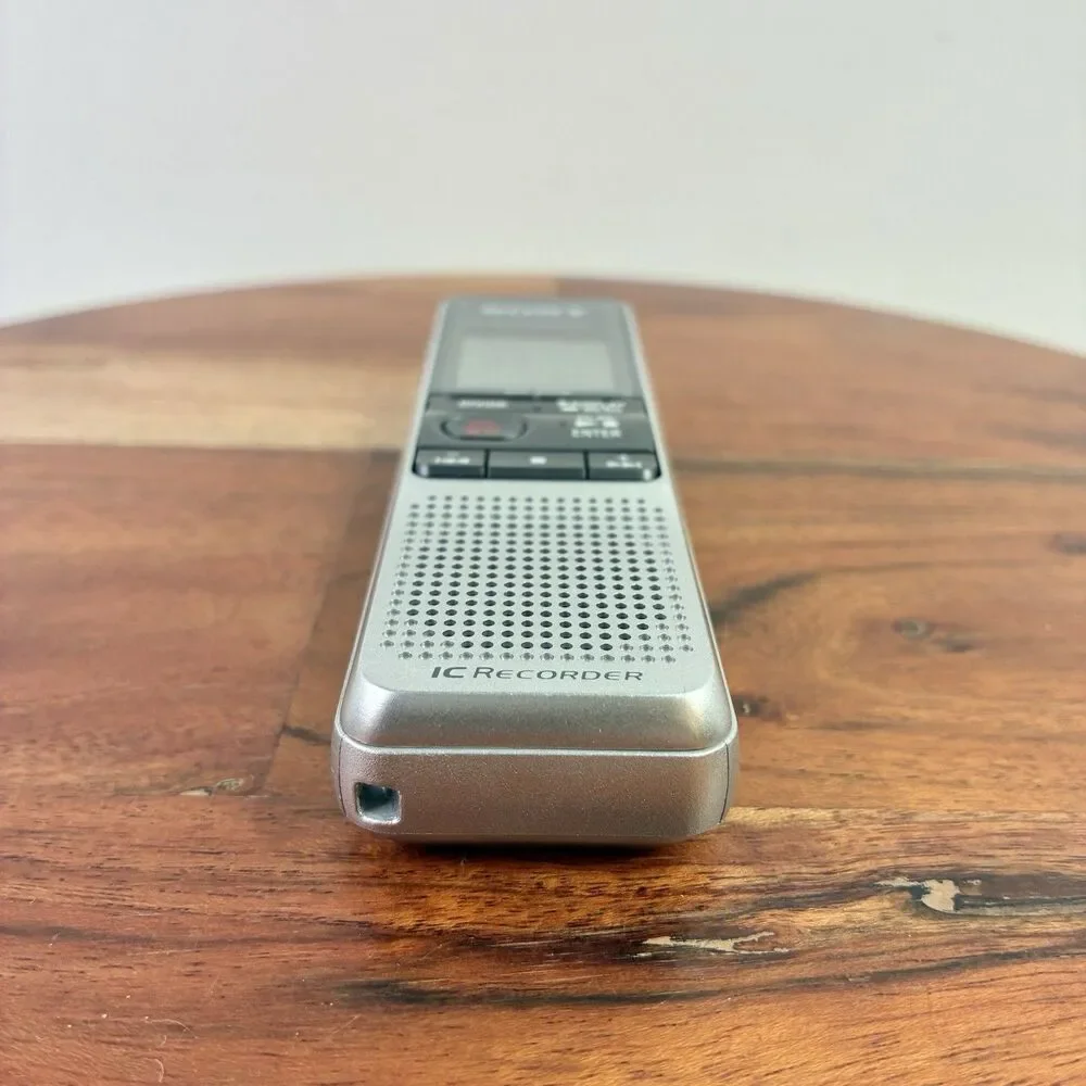 Sony icd b600
